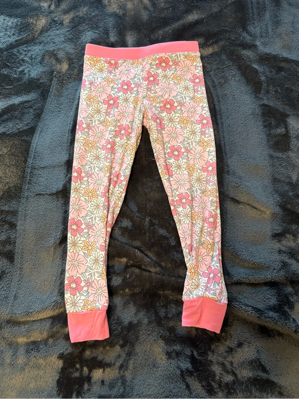 Girls Floral Pink Bamboo Long-Sleeve Pajama Set - Picture 5 of 6